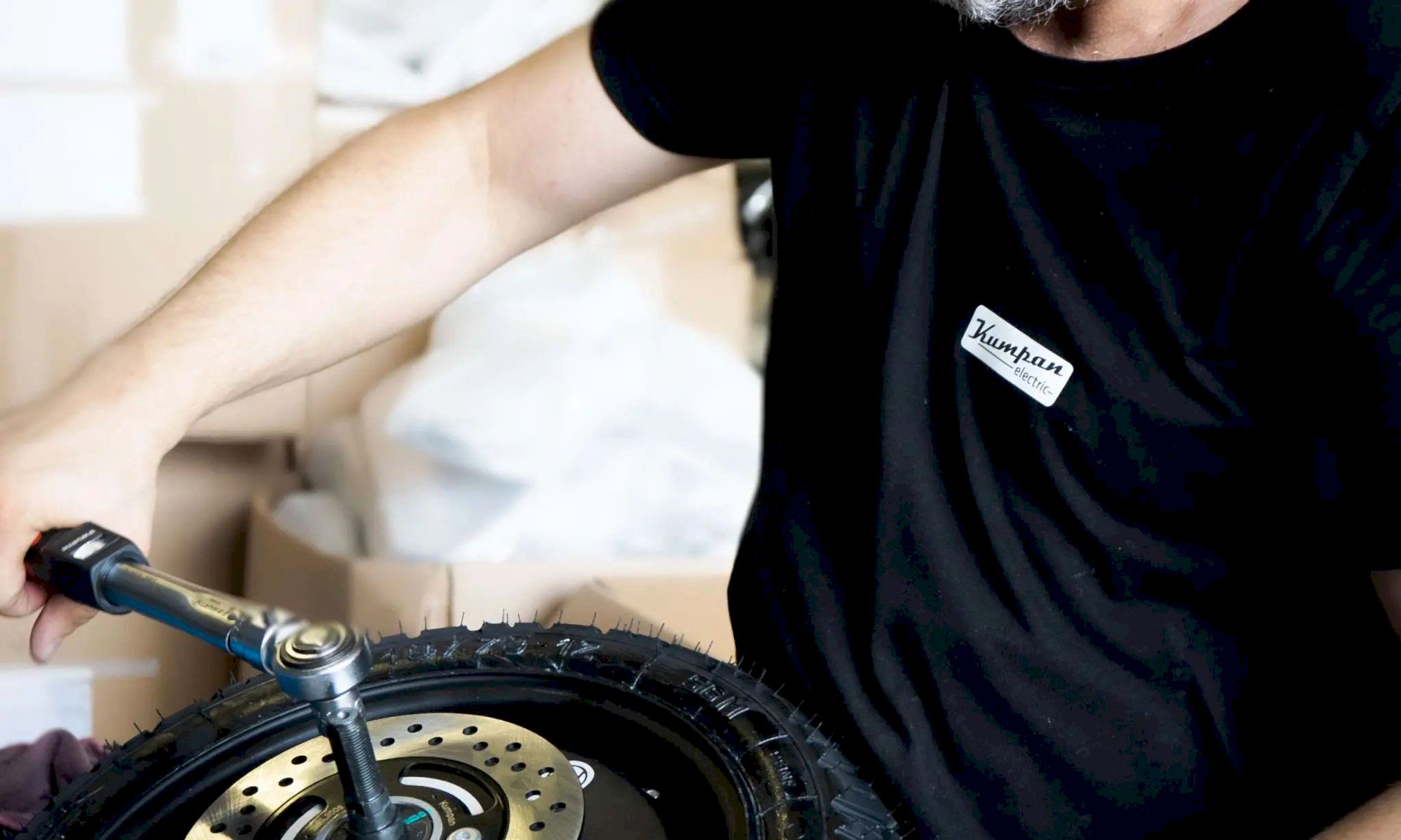 hakkimizda-icerik
                                                                                       
                                                                                        data-lazy-src=